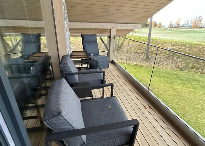 아파트 Apartman Green 벨카 롬니차